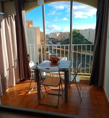 Cap D'agde Le Mole Апартаменты *